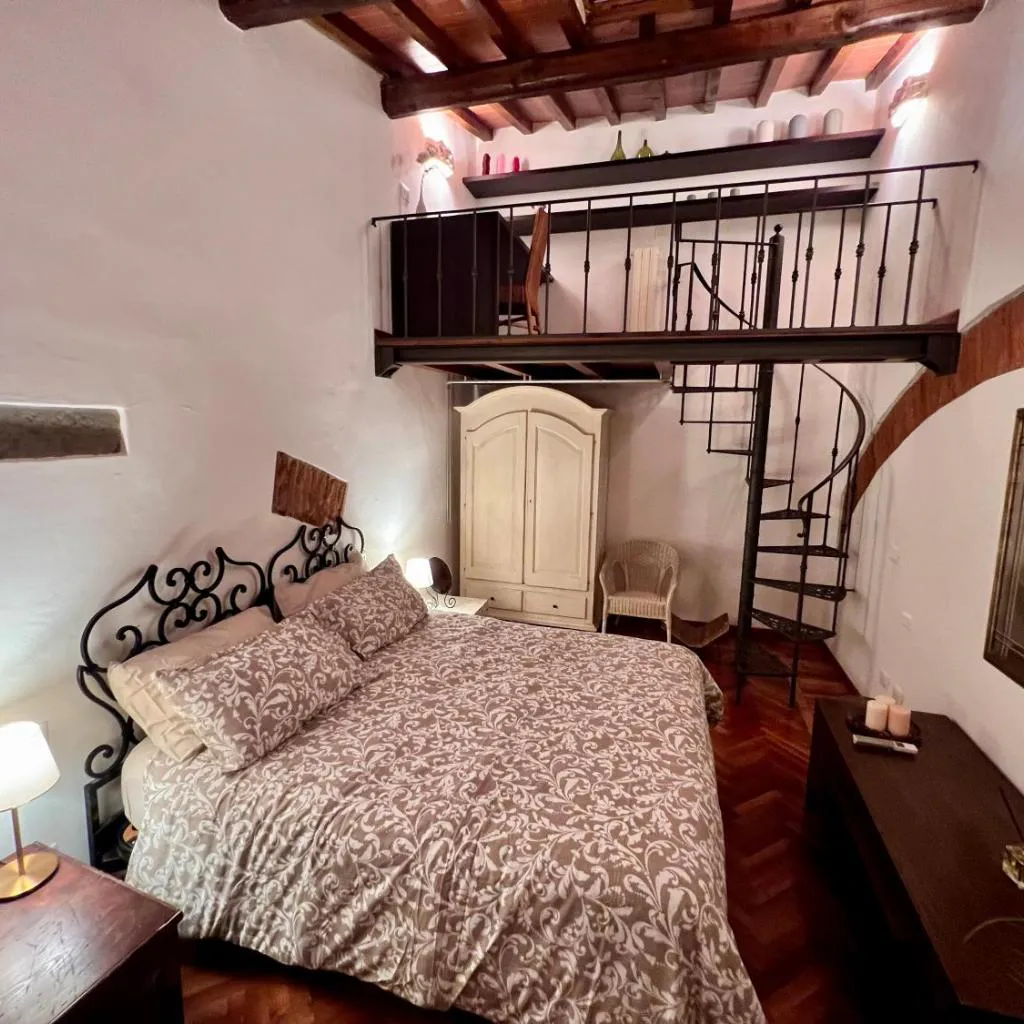 Photograph of Pitti Sweet House