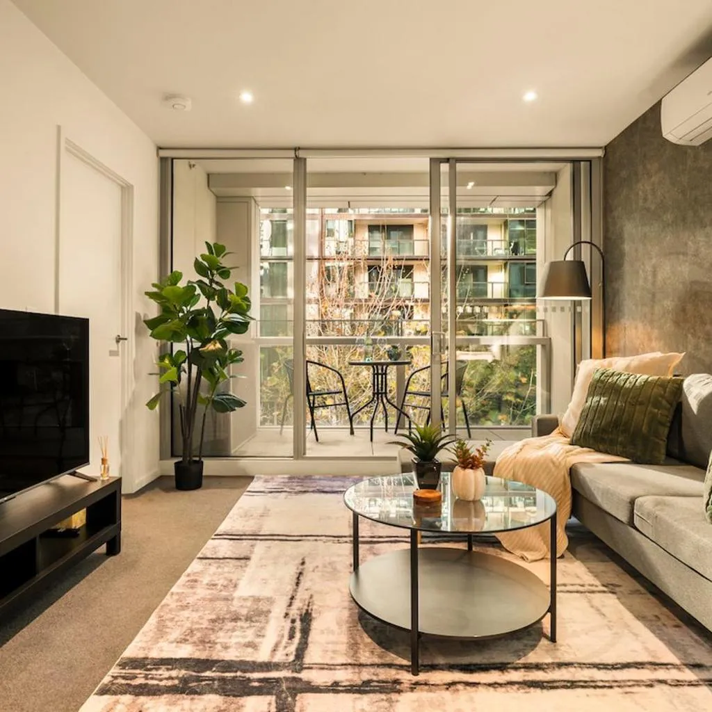 Photograph of Luxury Docklands 2B APT, Pool, Gym, Near Marvel
