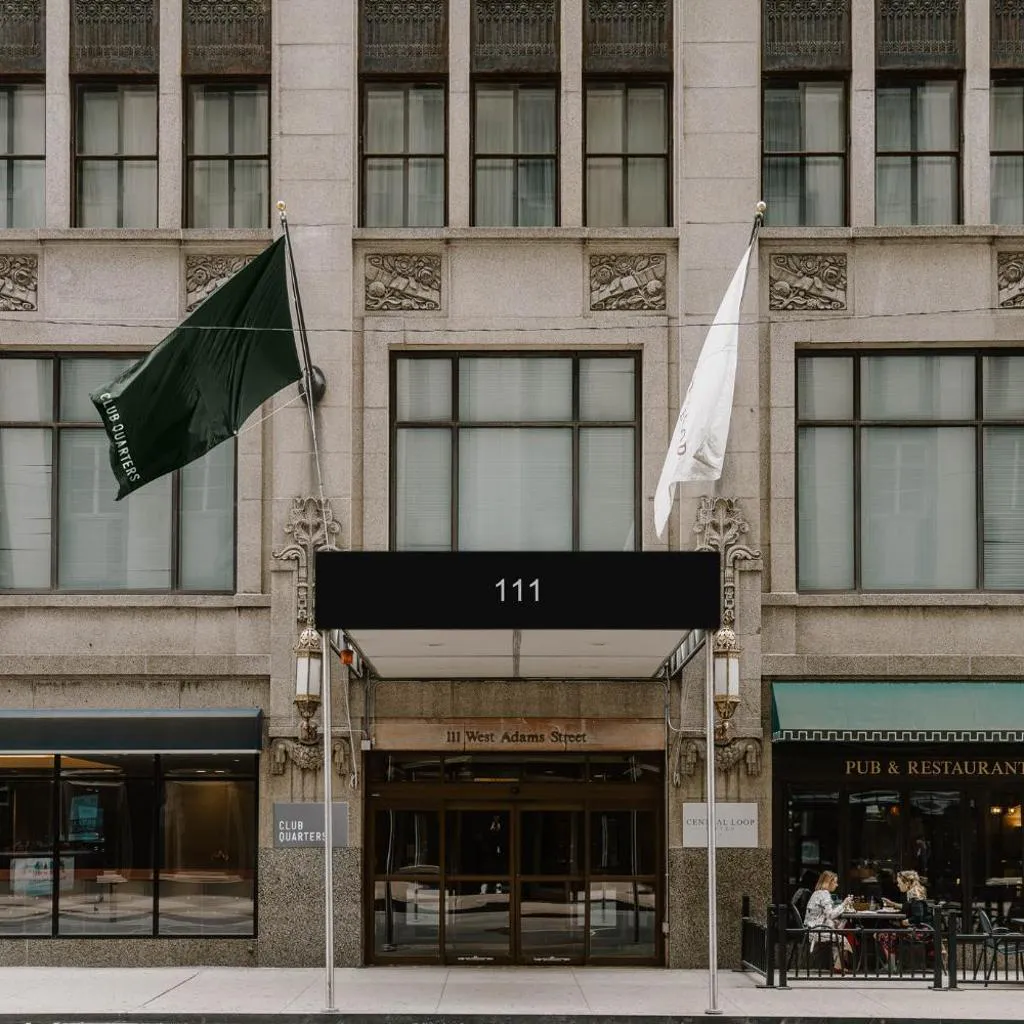 Photograph of Club Quarters Hotel Central Loop, Chicago