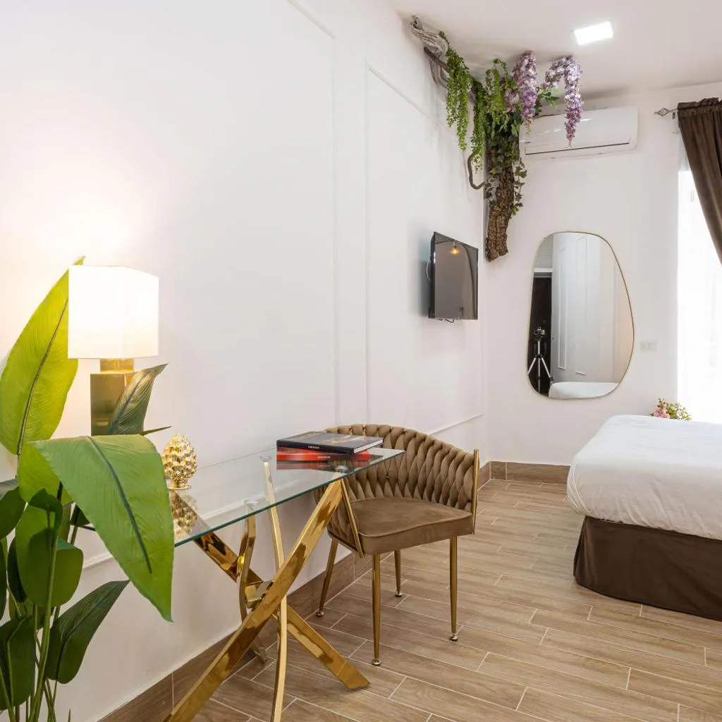 Photograph of Terra Apartment City Center Napoli By Dimorra