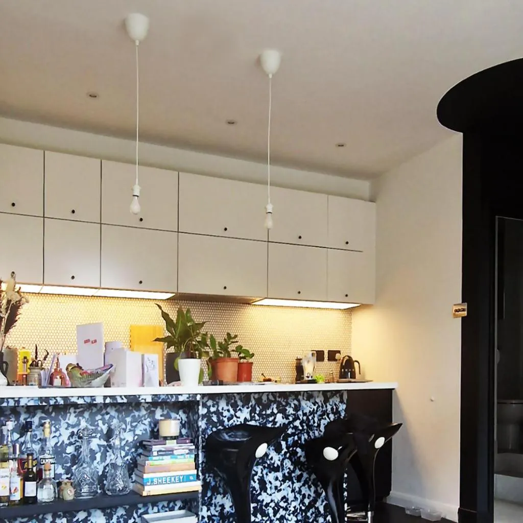 Photograph of Renovated 1B Studio Apartment w Balcony in Central Brixton