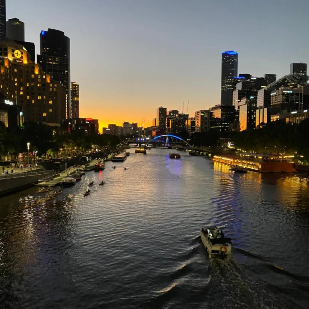 Photograph of Luxurious Apartment in the heart of Docklands