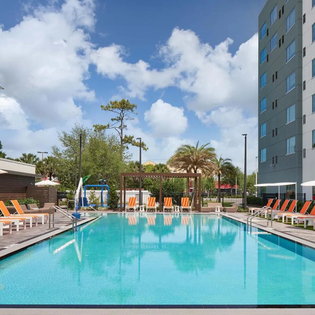 Photograph of Aloft by Marriott Orlando at SeaWorld
