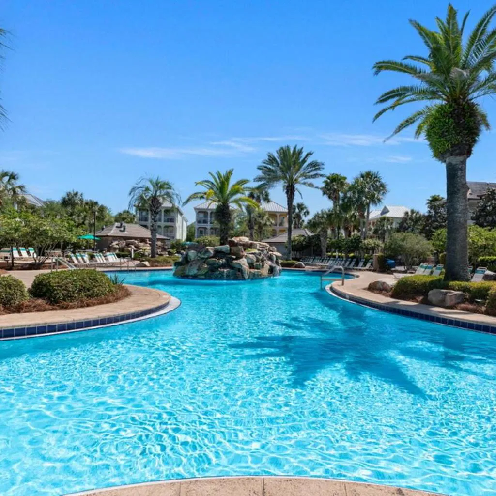 Photograph of Luna Del Mar - Beach Oasis Home - Pool/Relax/Grill
