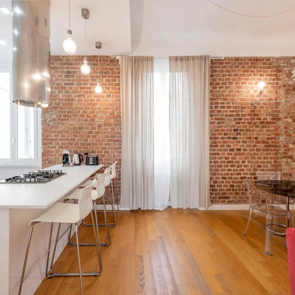 Photograph of Luxury 3 Bedrooms Apt - B Home