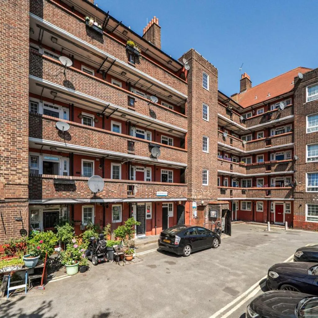 Photograph of London Bridge Apartment