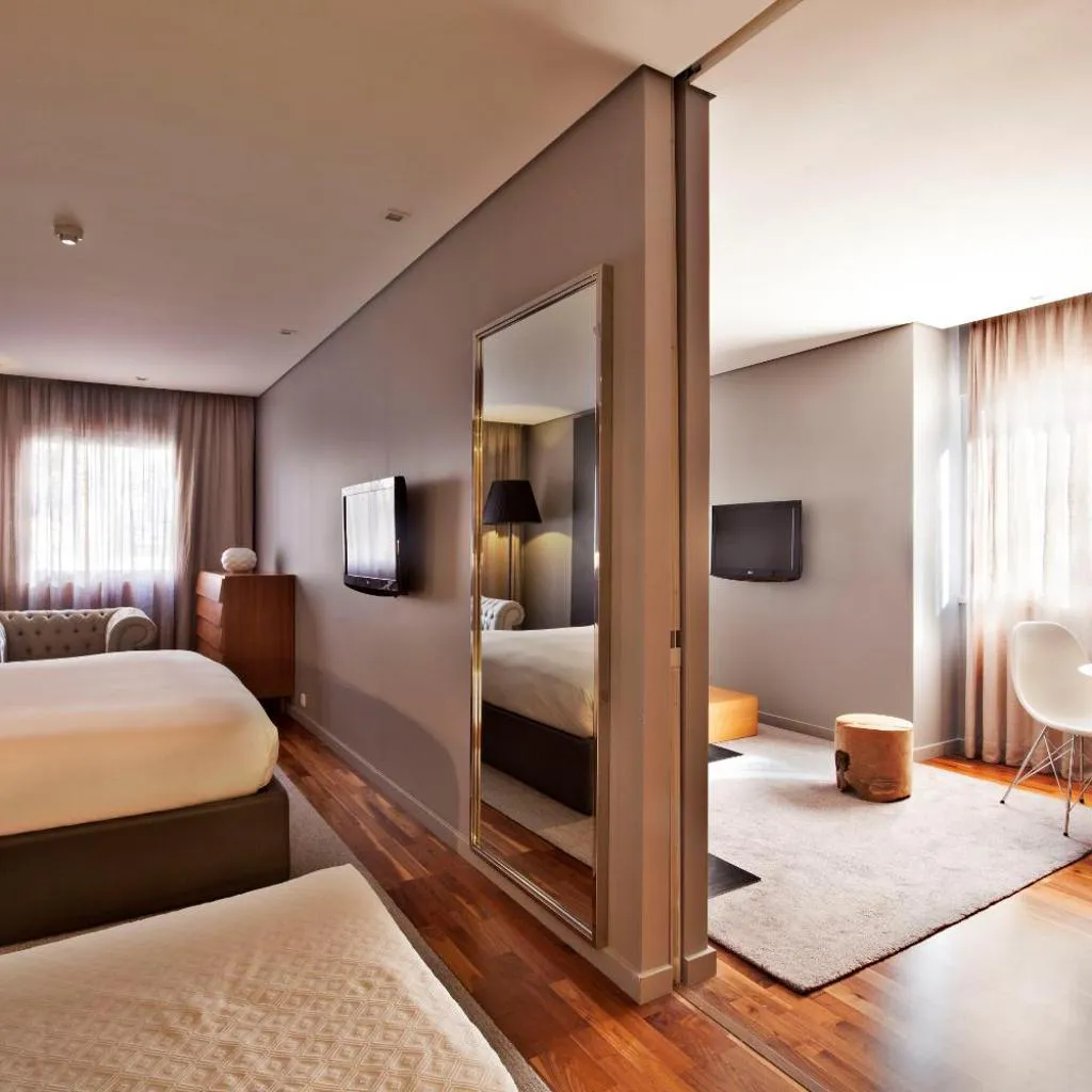 Photograph of Altis Prime Hotel