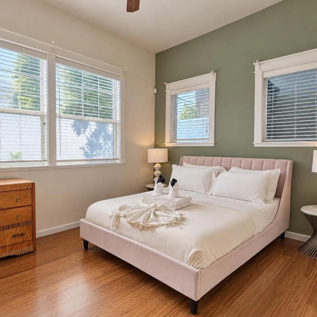Photograph of Vaulted-Ceiling Studio · Full Kitchen + Laundry