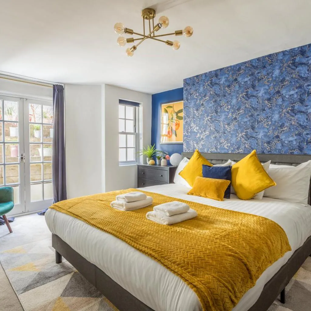 Photograph of Montpelier Cove - Seaside Retreat - Super King Bed