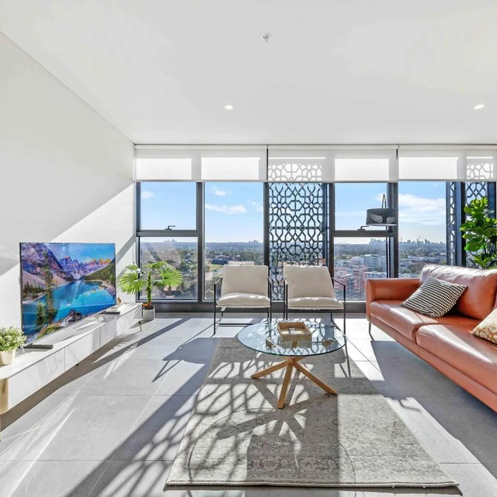 Photograph of Stylish & Spacious 3BR APT in Homebush with GYM