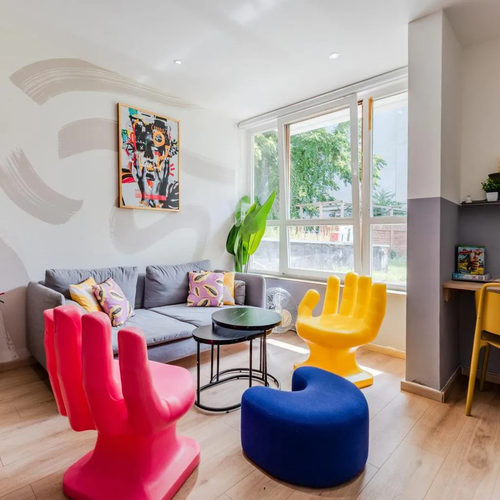 Photograph of Künstlicheres Apartment am Mauerpark