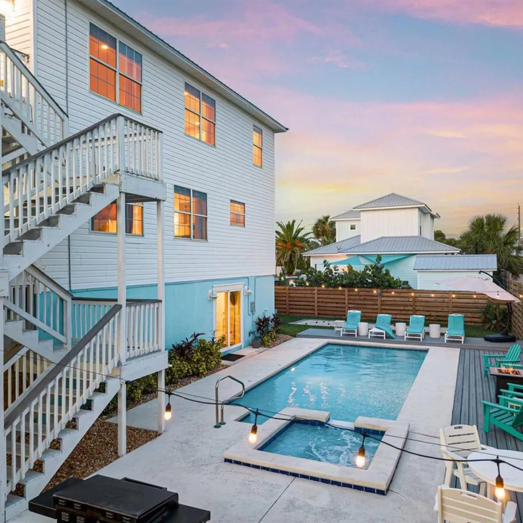 Photograph of Saltwater Pool, Arcade & Hot Tub - Steps to Beach