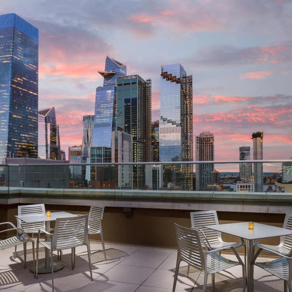 Photograph of DoubleTree by Hilton New York Times Square South