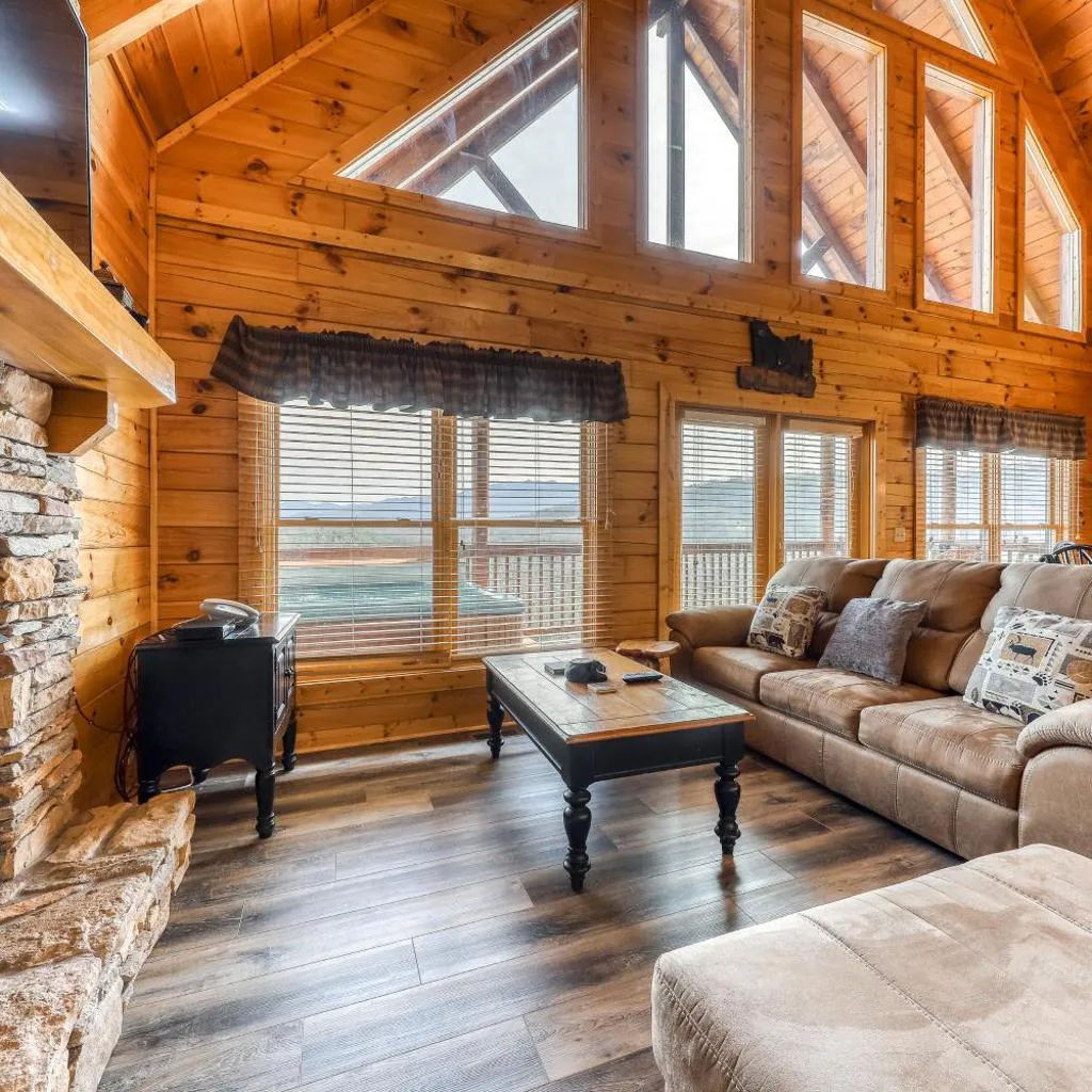 Photograph of Dog Friendly Cabin Sleeps 4 Gorgeous View Hot Tub