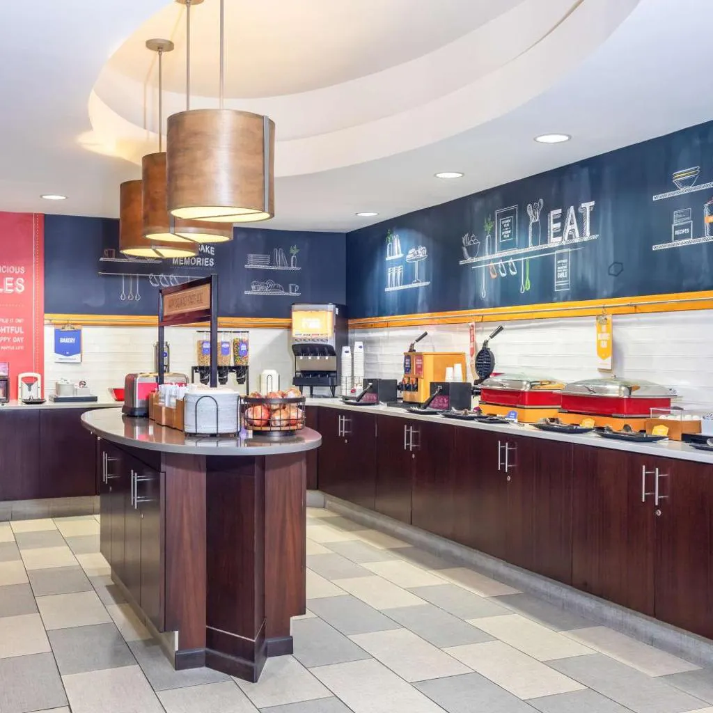 Photograph of Hampton Inn Orlando-International Airport