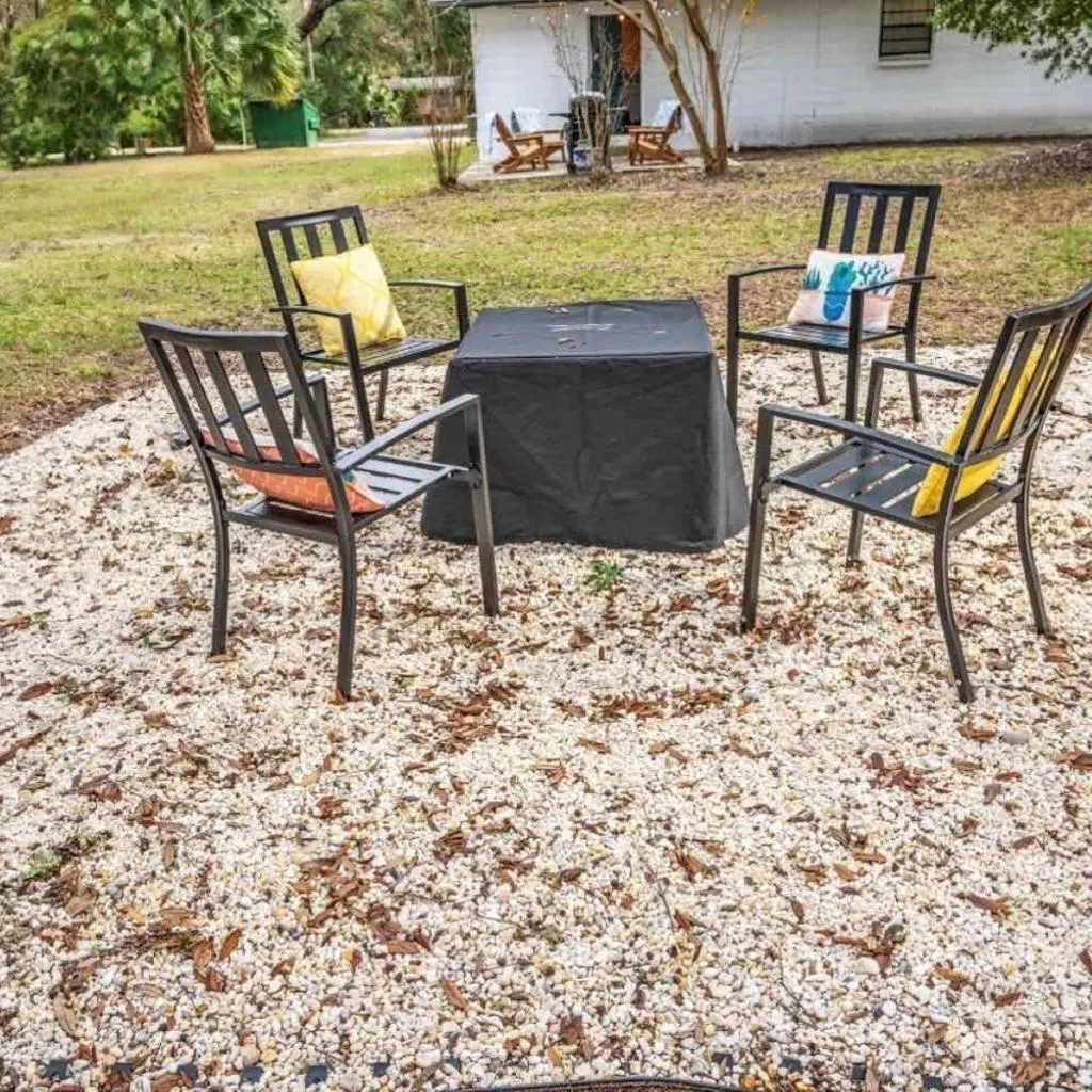 Photograph of Oakside Retreat 35 guests-6 Units Unique