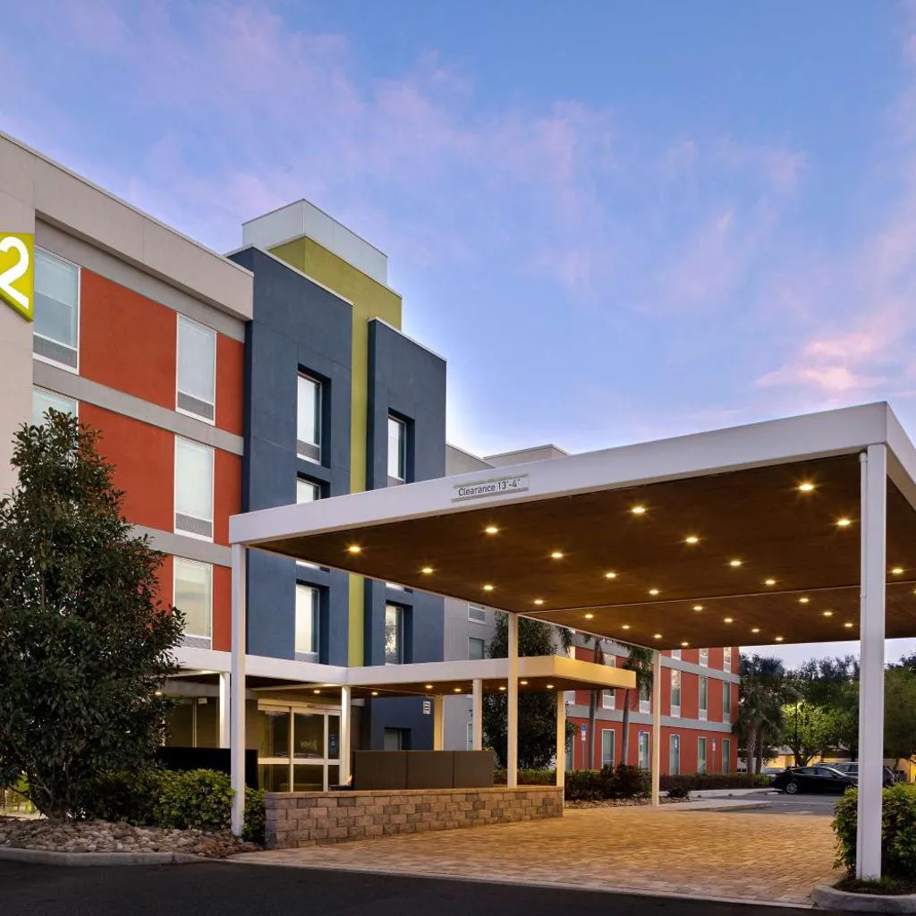 Photograph of Home2 Suites by Hilton Orlando International Drive South - Free Shuttle to Theme Parks