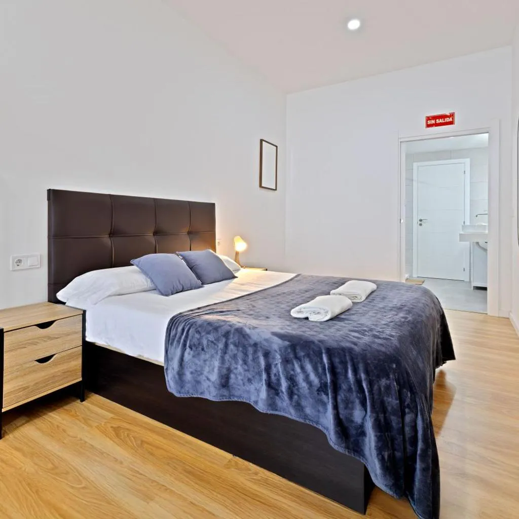 Photograph of Canguro - Modern Apt - Near Bioparc by Río Turia Apartments