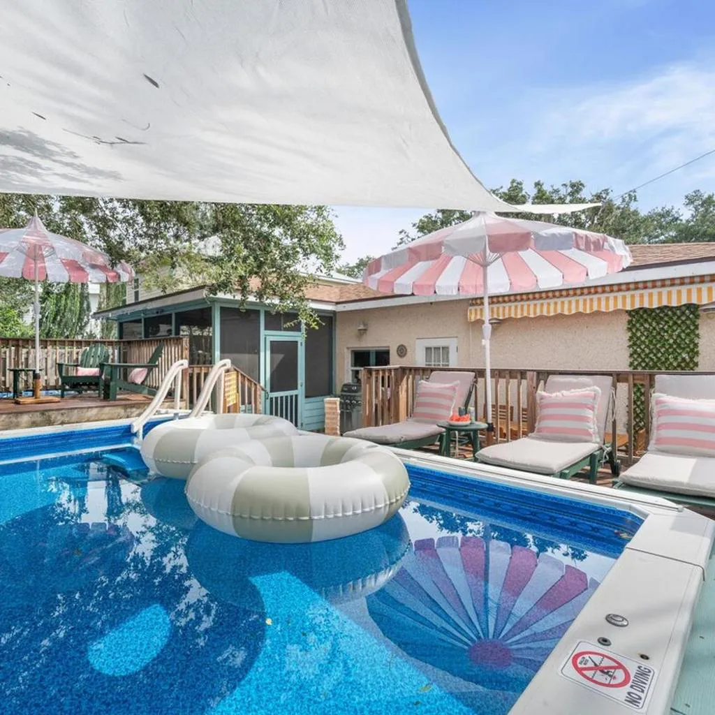 Photograph of Heated Cocktail Pool, Putt Putt, Bowling, BBQ, Nintendo, Pet Friendly, Ping Pong