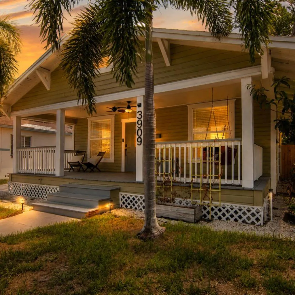 Photograph of Boho Bliss Downtown Retreat - Tampa Heights -Tampa