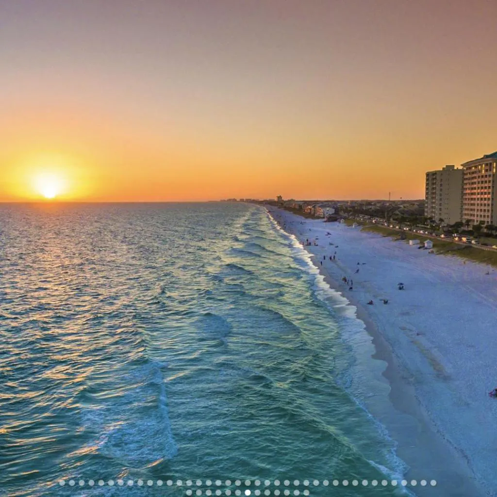 Photograph of 3 min walk to beach- Gulf breeze lakefront retreat! Sleeps 8