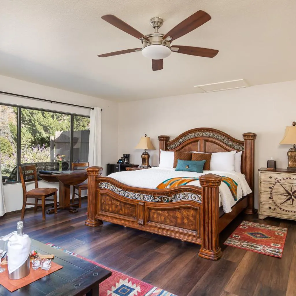 Photograph of Whispering Creek Bed & Breakfast