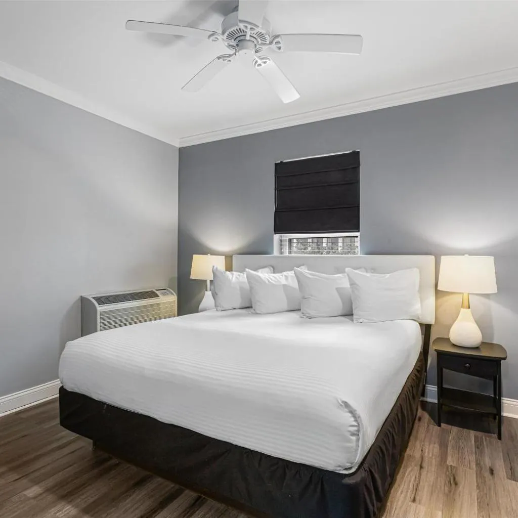 Photograph of Hotel Chicago West Loop, SureStay Collection by Best Western