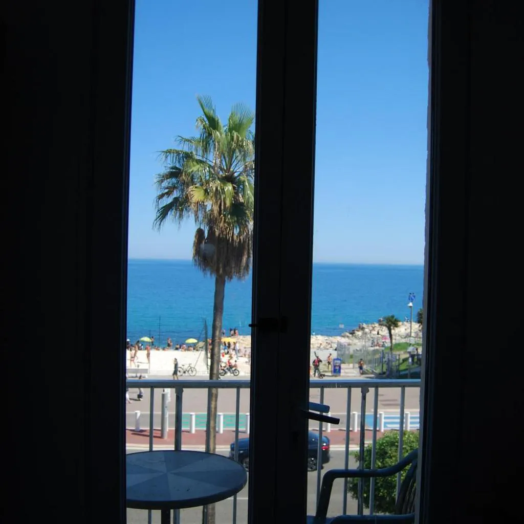 Photograph of Hôtel Azur