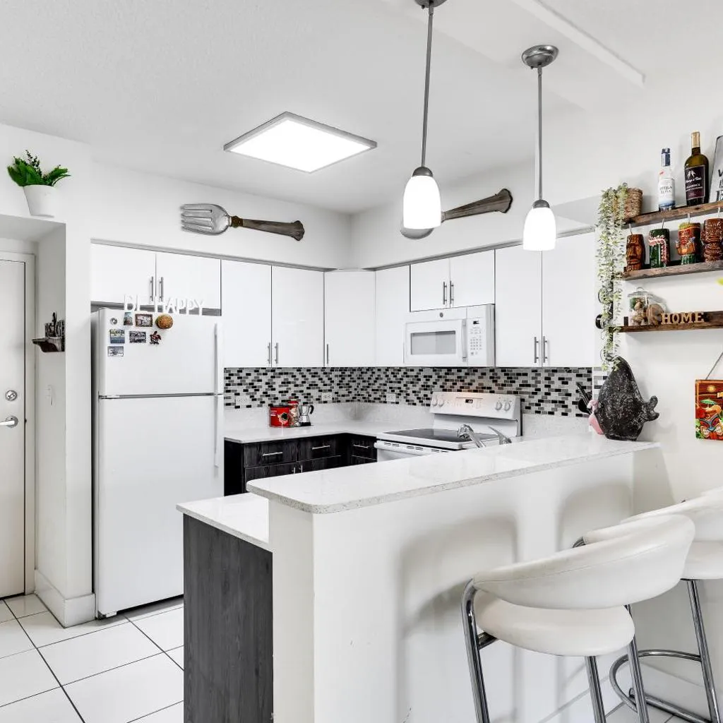 Photograph of 1 Bedroom Apt With Patio in South Riverside