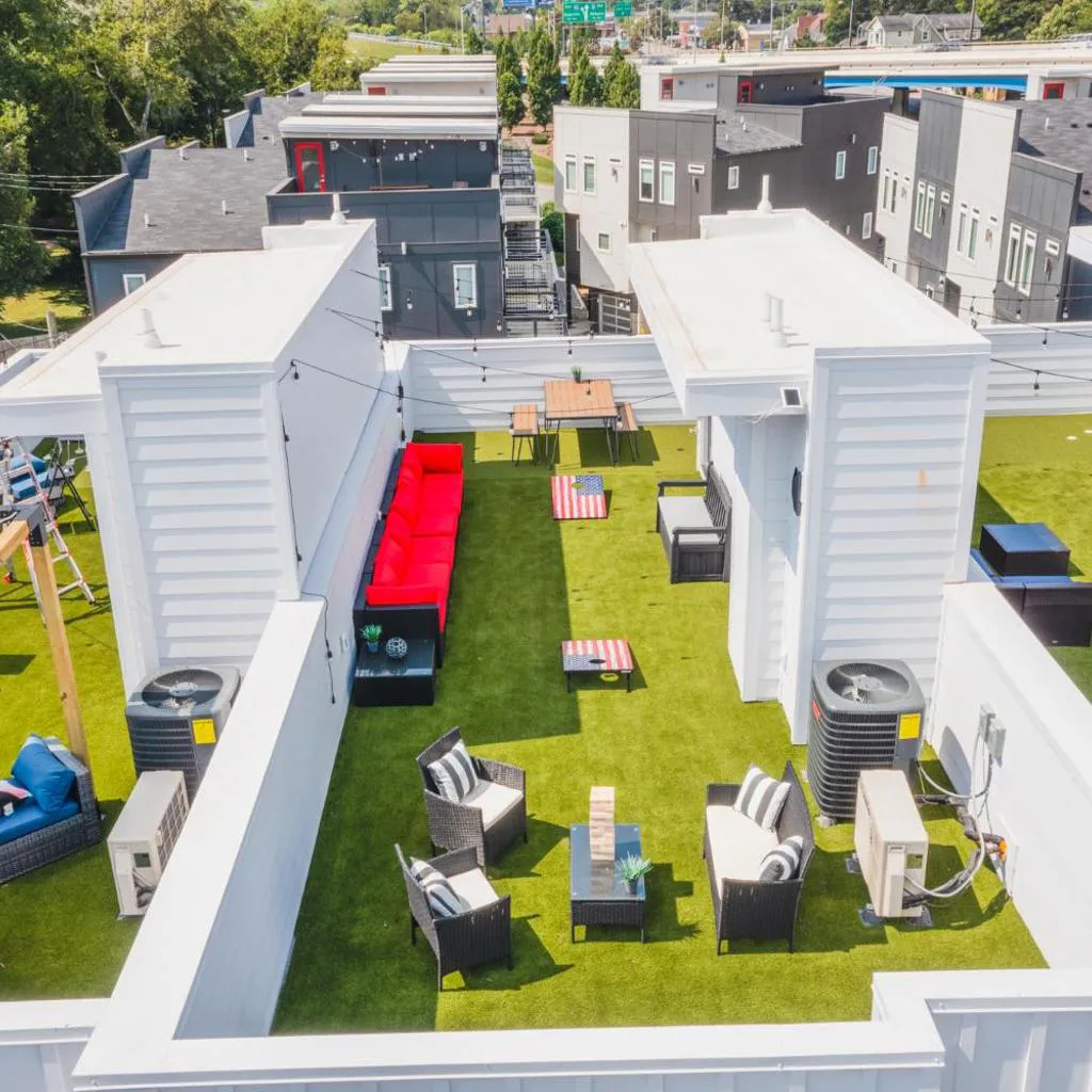 Photograph of Music City Rooftop w/ City Views