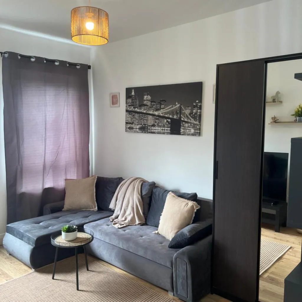 Photograph of Stadium Solution Flat