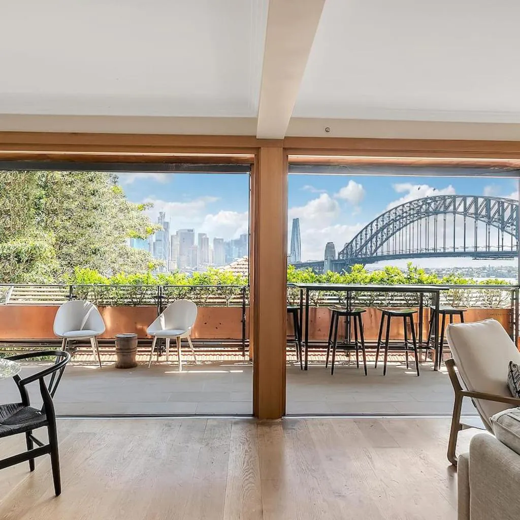 Photograph of Heatherbrae I - World Class Harbour Bridge Views!