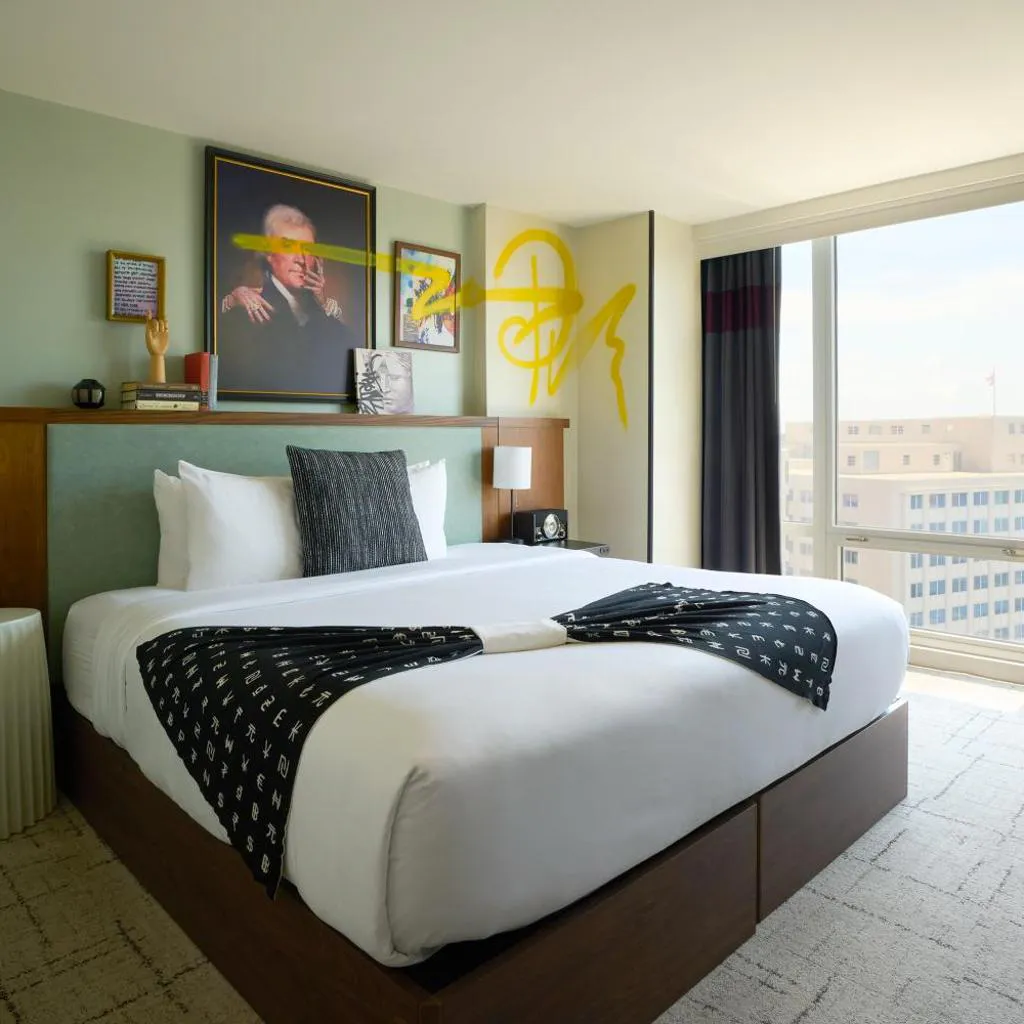 Photograph of Hotel Rendale Washington DC