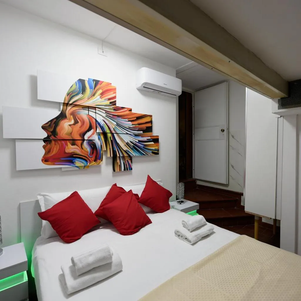 Photograph of 6 Tourist House Bologna Oche- Self Check in