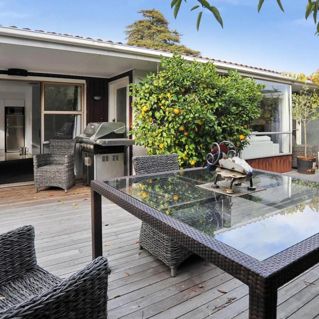 Photograph of Relaxed 3BR Hideaway - Outdoor Living & Pets - Christchurch Holiday Homes
