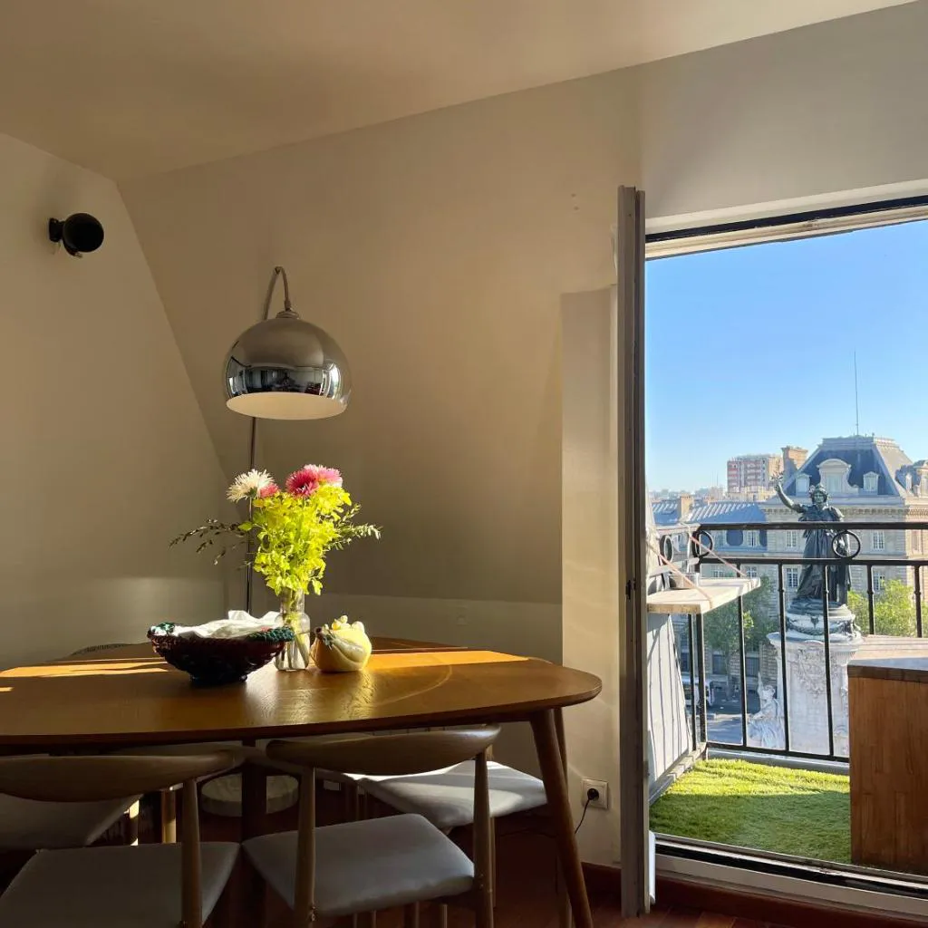 Photograph of Eiffel Tower View Apartment