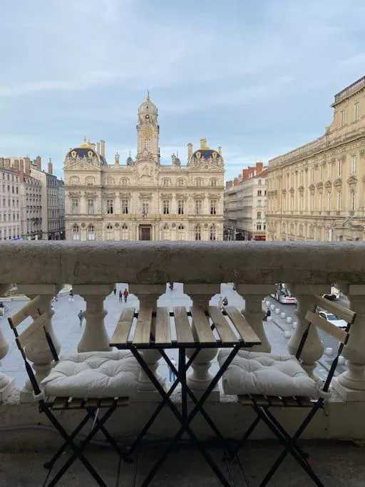 Photograph of Collection Terreaux - No 5 Balcon sur place w AC