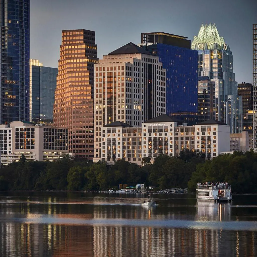 Photograph of Four Seasons Hotel Austin