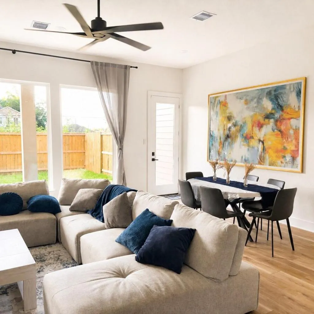 Photograph of Designer Black & White Home near NRG & Downtown