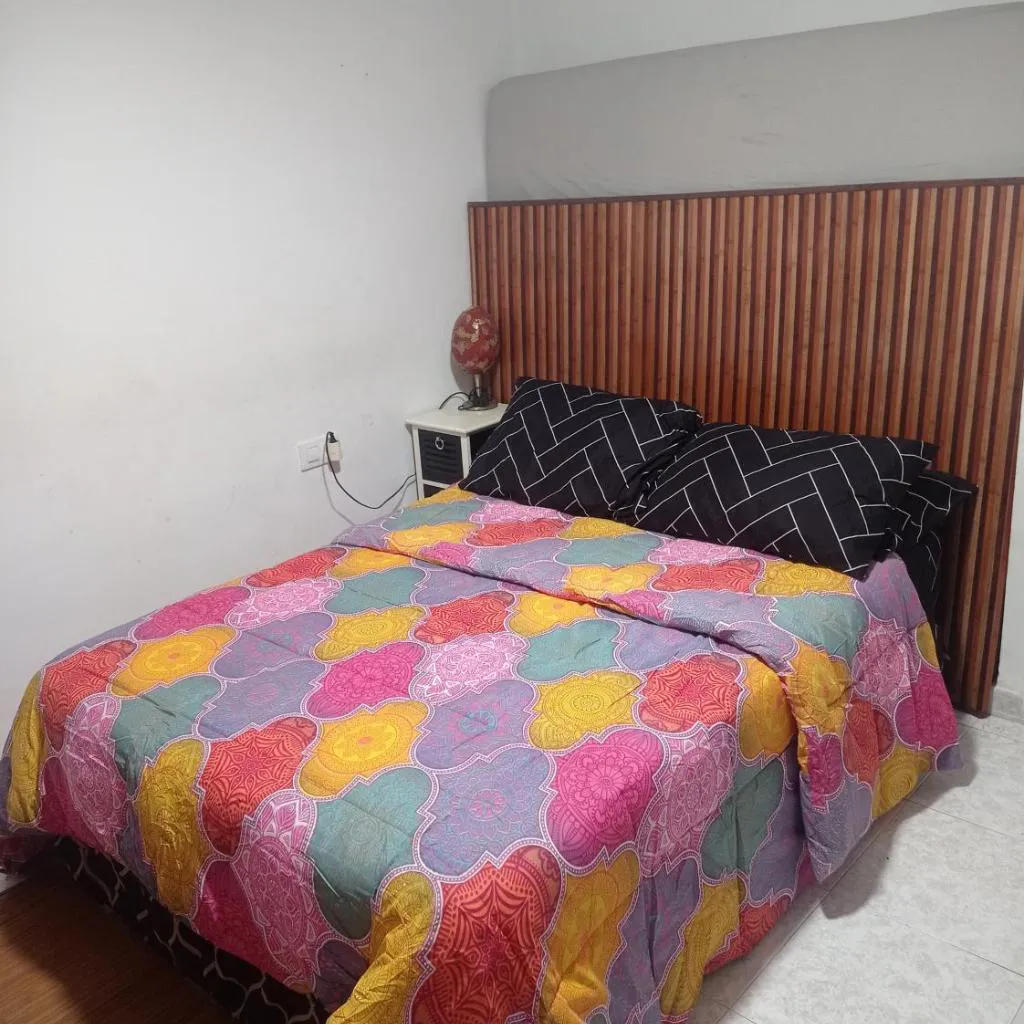 Photograph of Habitación 1 en piso Compartido Familiar-Valencia