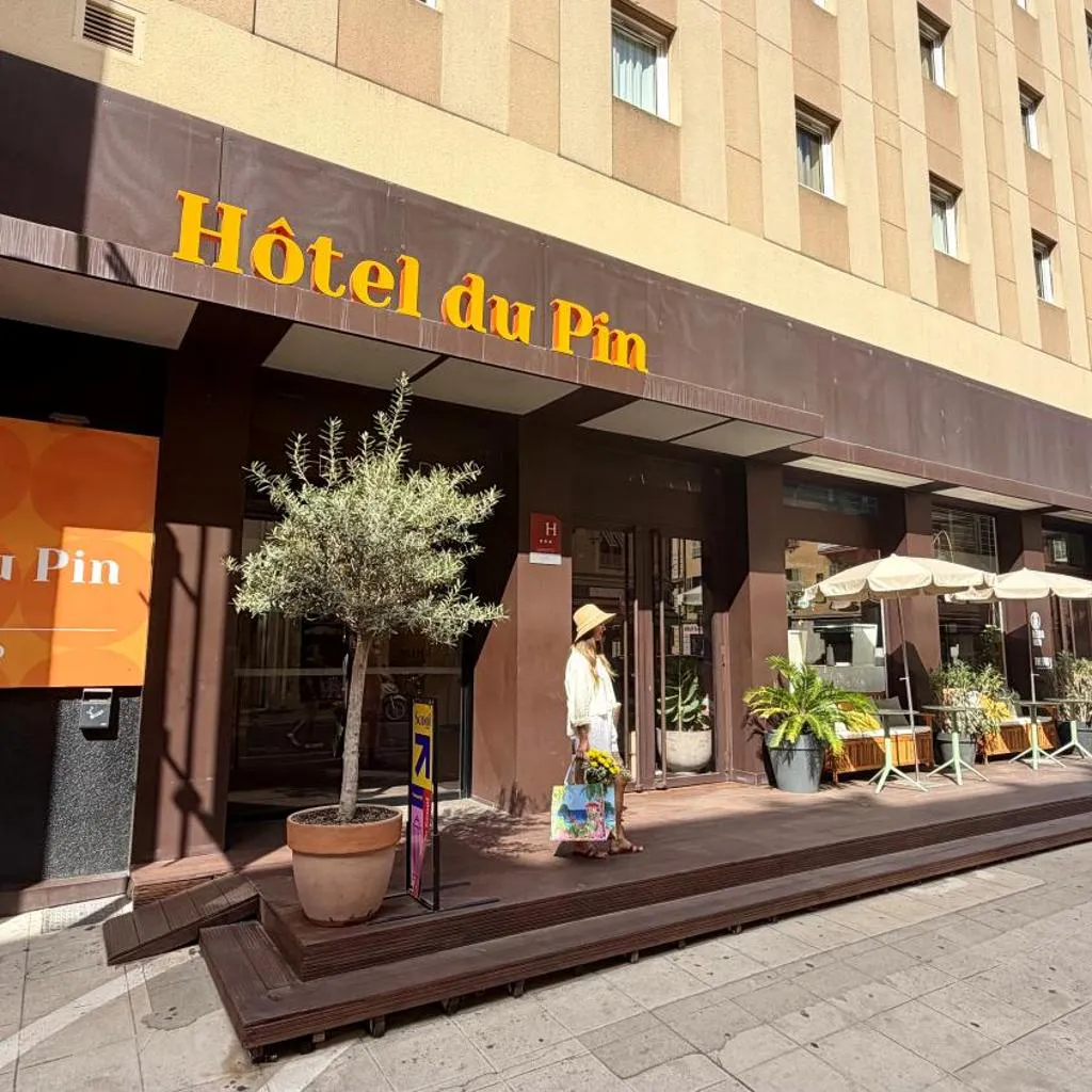 Photograph of Hotel du Pin Nice Port by Soniho