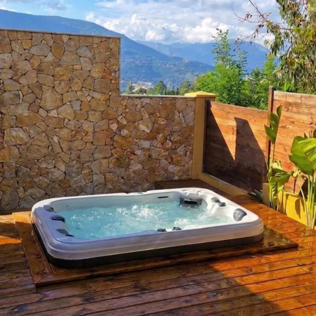 Photograph of Maison Casa Milesa - Calme, Spa privatif sur demande, Parking securisé, à 12 min des plages