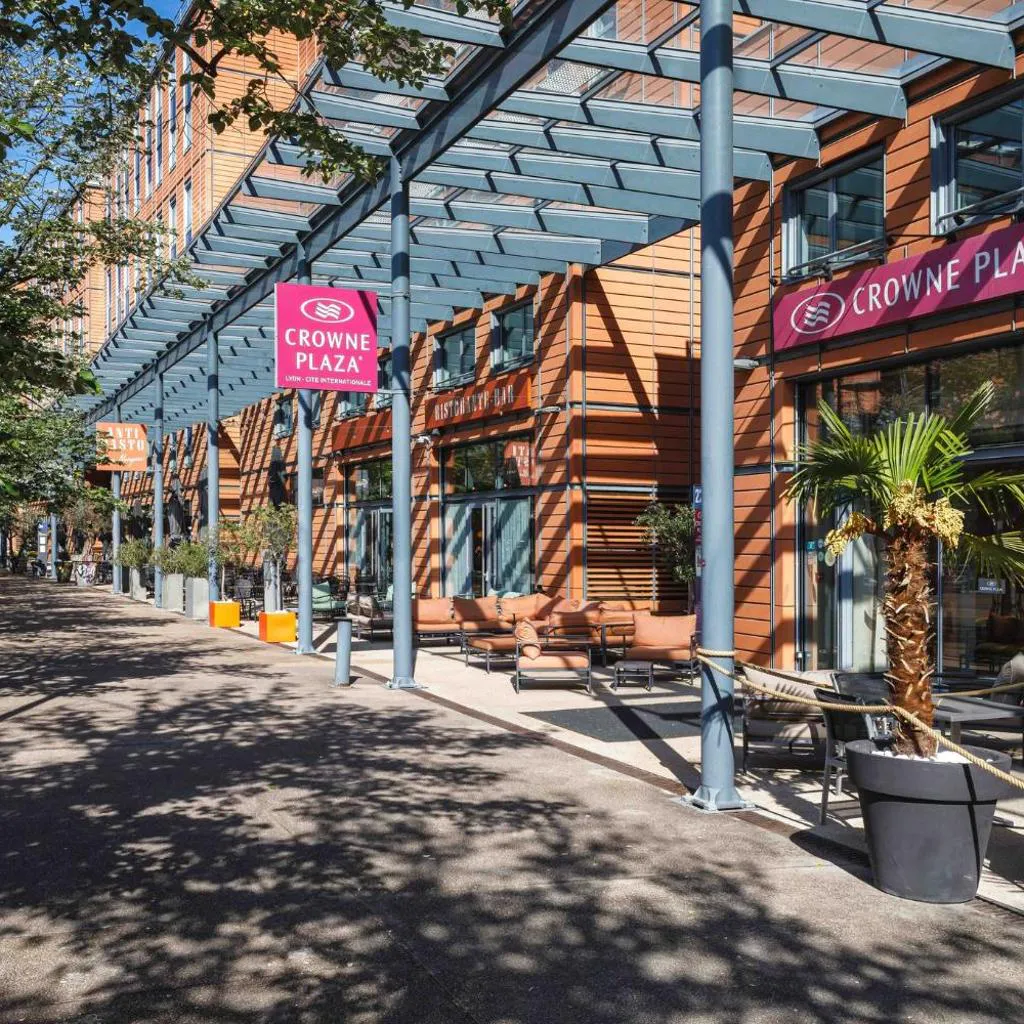 Photograph of Crowne Plaza Lyon - Cité Internationale