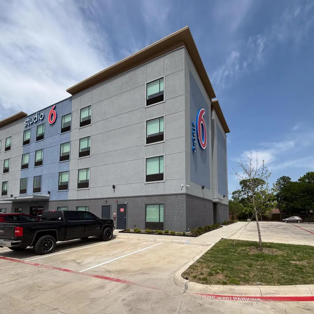 Photograph of Studio 6 Dallas, TX – Fair Park