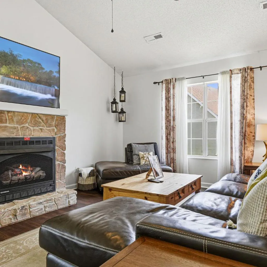 Photograph of Cozy Cottage by American Patriot Getaways