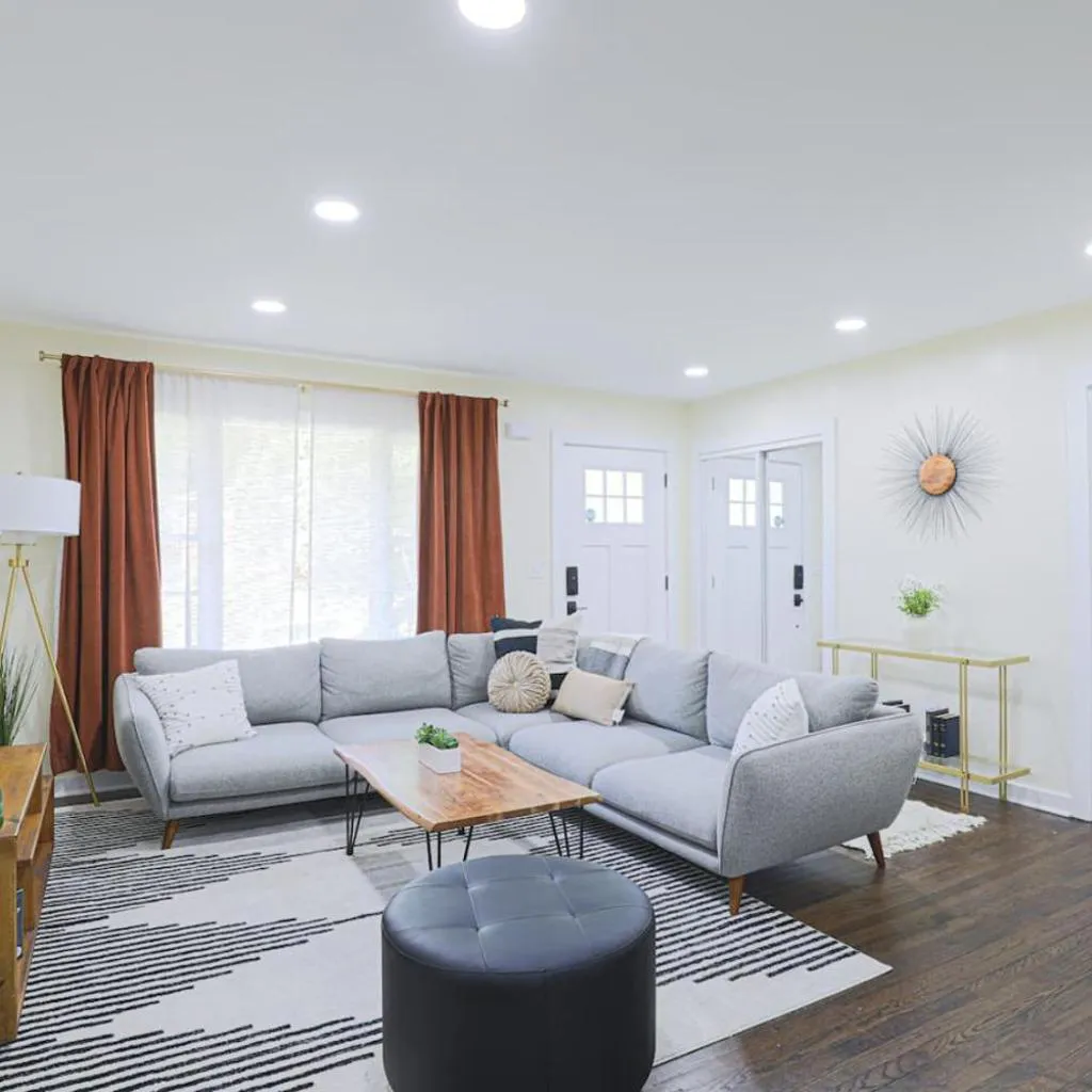 Photograph of Stylish WestLake Escape, PetFriendly, Downtown 5Mi