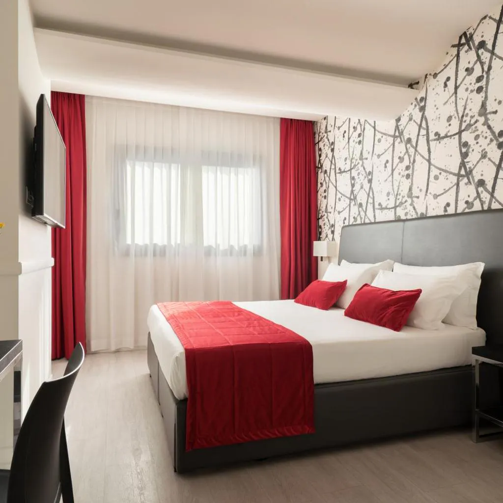 Photograph of Hotel American Palace Eur