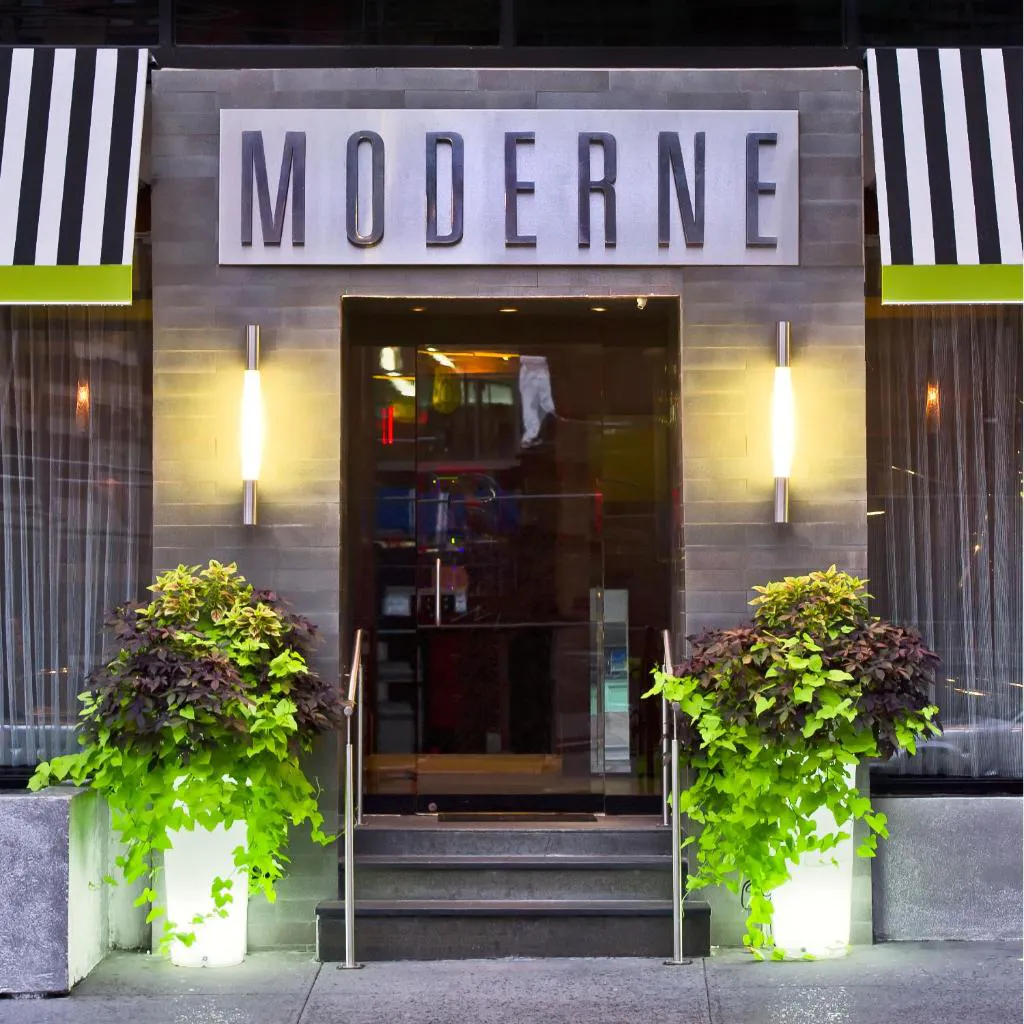 Photograph of Moderne Hotel