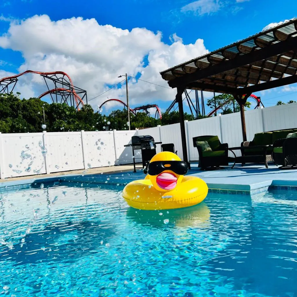 Photograph of Busch Gardens Deluxe Edition w/heatedpool