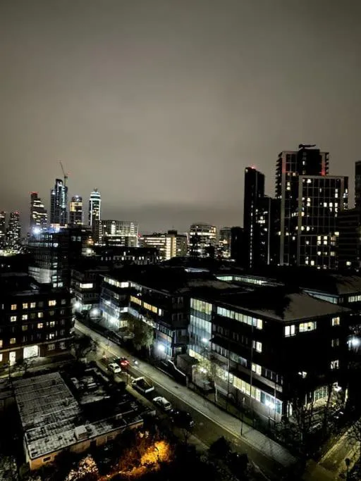 Photograph of Self-catering fully equipped apartment in Vauxhall